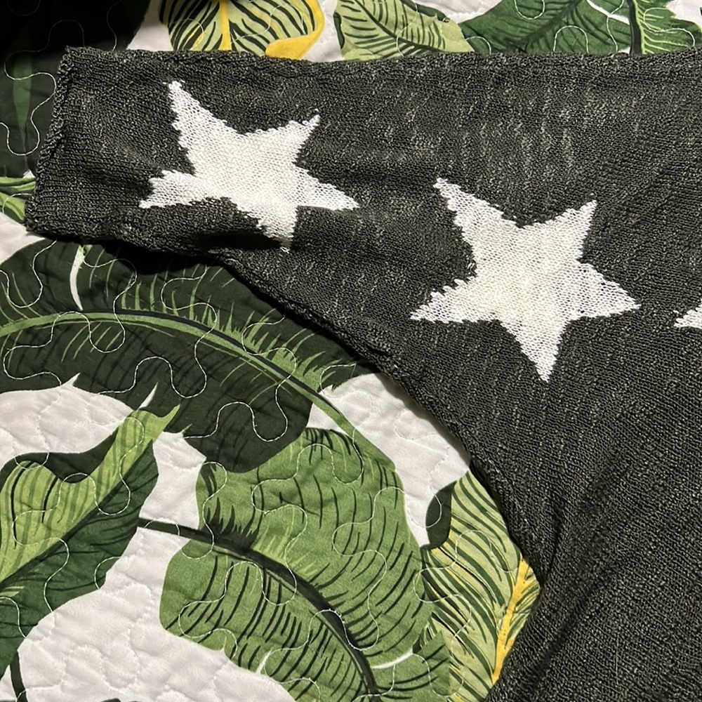 Star sweater - Picture 3 of 3